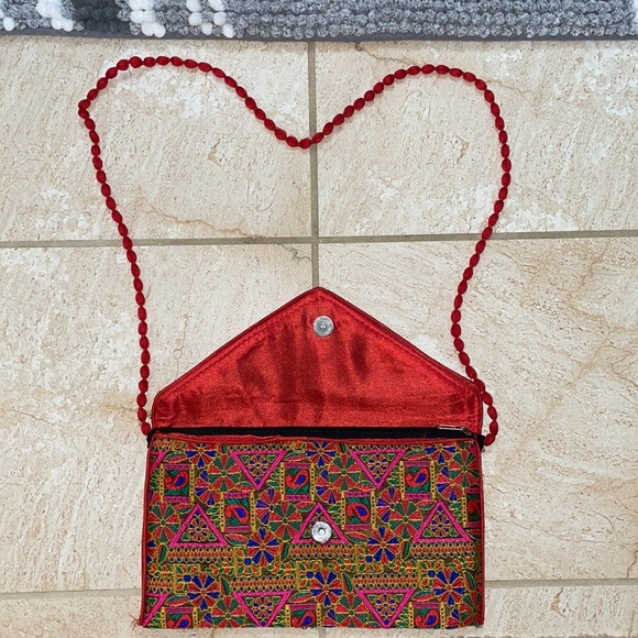 Threadwork cloth purse - Picture 4 of 4